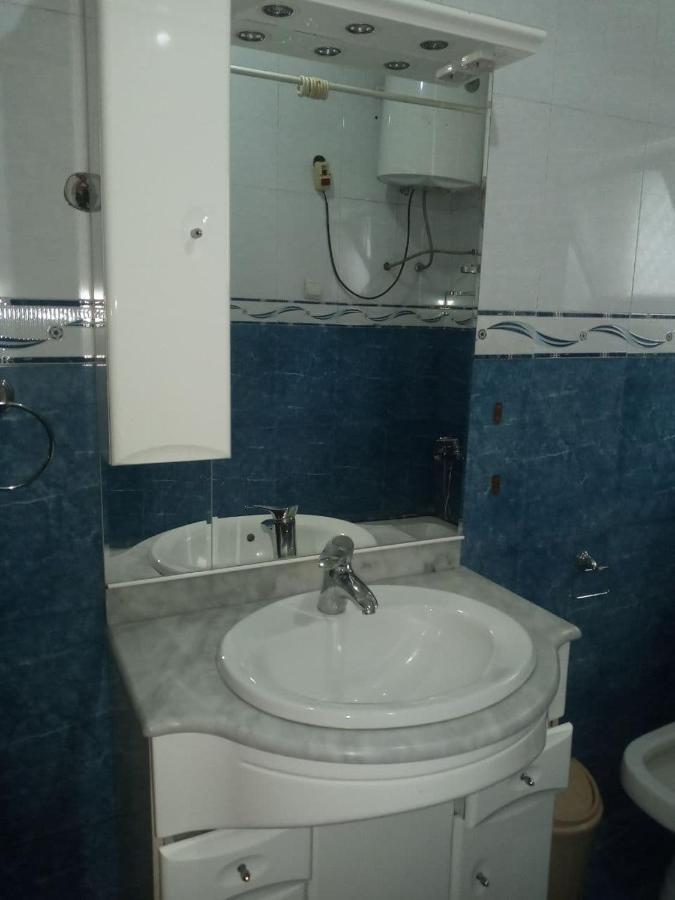 Lucy Guest House Addis Abeba Buitenkant foto